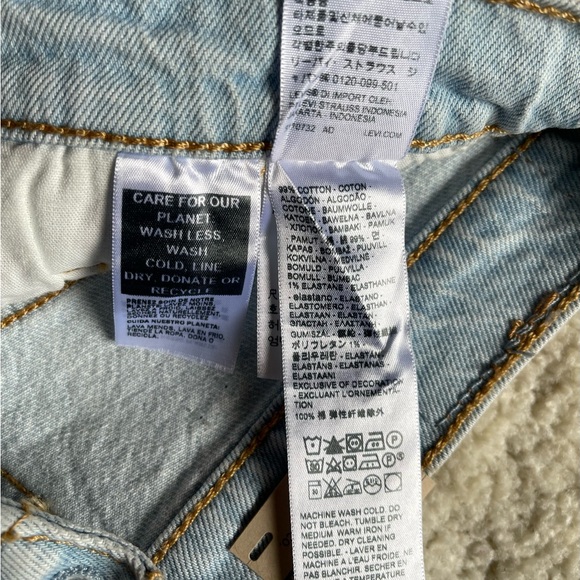 NWT Levi’s 501 Women's Cut Off Women Jean Shorts Size 25 - Picture 10 of 11